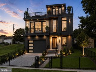 347 LEROY ST, Philadelphia, PA 19128