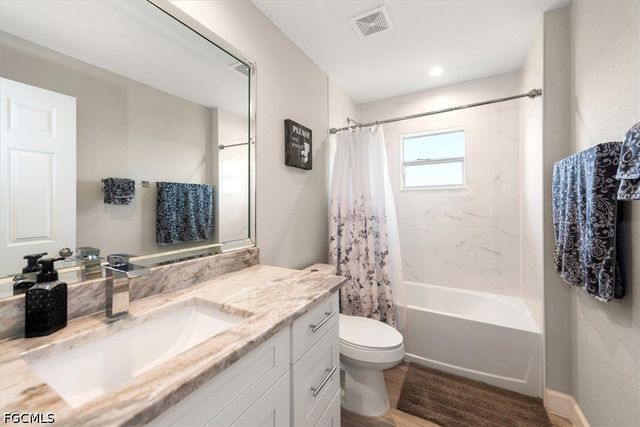 923 Alvin AVE, Lehigh Acres, FL 33971