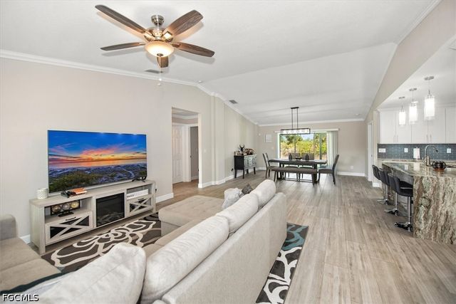 923 Alvin AVE, Lehigh Acres, FL 33971