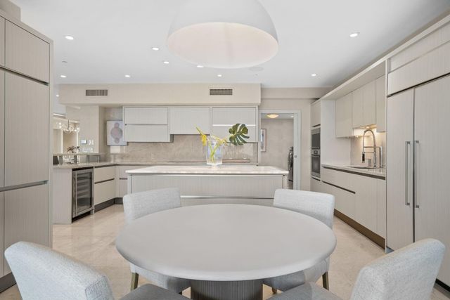 101 S Fort Lauderdale Beach Boulevard 2703, Fort Lauderdale, FL 33316