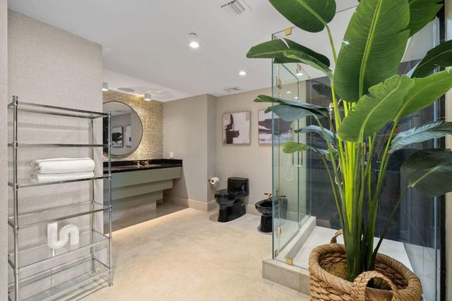 101 S Fort Lauderdale Beach Boulevard 2703, Fort Lauderdale, FL 33316