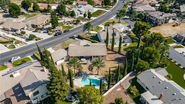 2421 Cliff Road, Upland, CA 91784