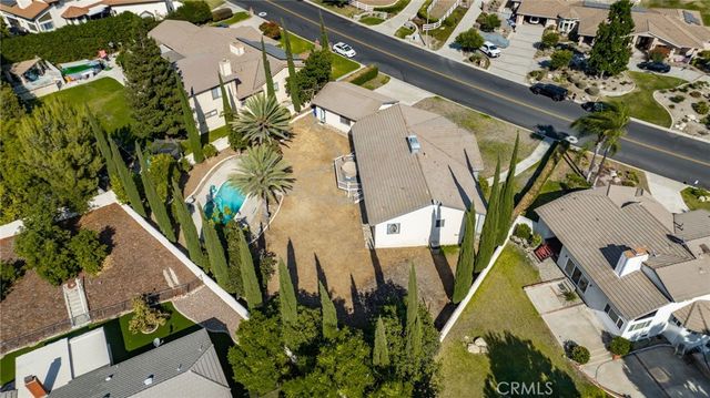 2421 Cliff Road, Upland, CA 91784