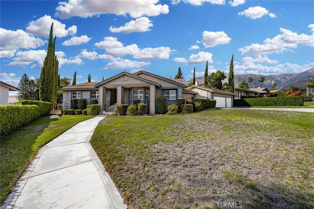 2421 Cliff Road, Upland, CA 91784