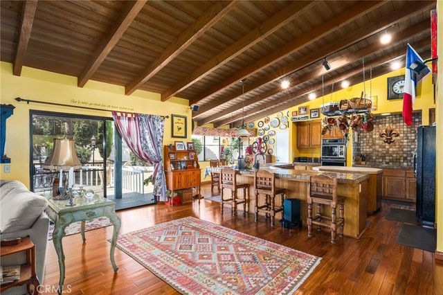 2421 Cliff Road, Upland, CA 91784