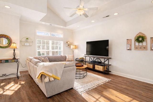 1381 Cottage Dr., Myrtle Beach, SC 29577