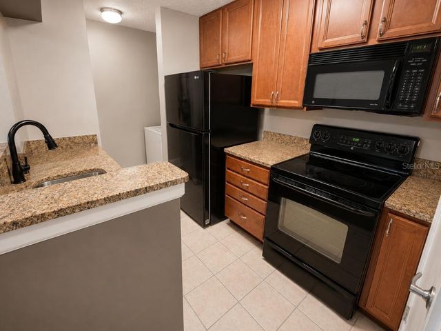 420 FORESTWAY CIRCLE 307, Altamonte Springs, FL 32701
