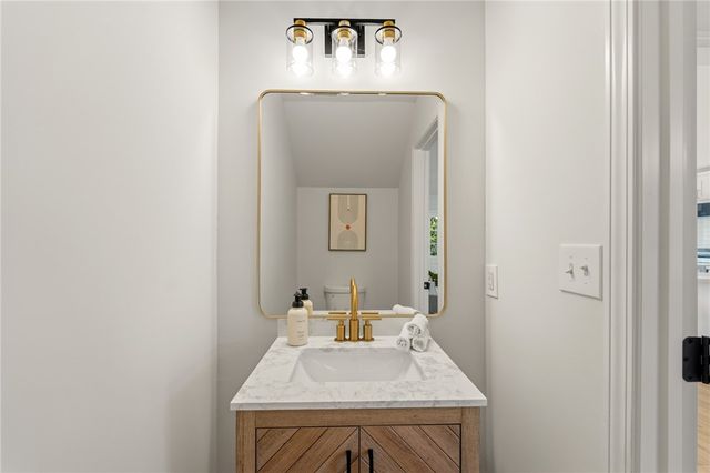 52 Uneeda Drive, Greenville, SC 29605