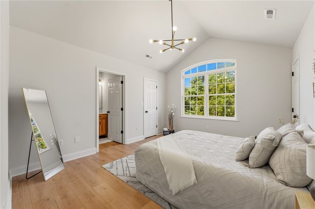 52 Uneeda Drive, Greenville, SC 29605