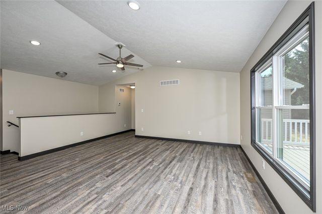 5062 Catawba Place Lane, Seville, OH 44273