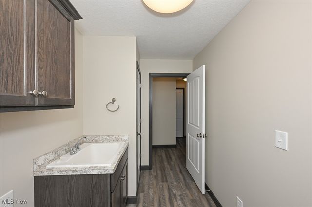 5062 Catawba Place Lane, Seville, OH 44273