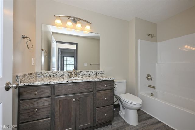 5062 Catawba Place Lane, Seville, OH 44273