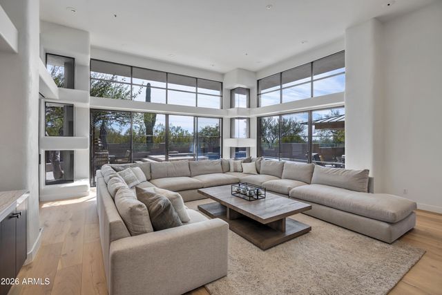 10040 E HAPPY VALLEY Road 401, Scottsdale, AZ 85255