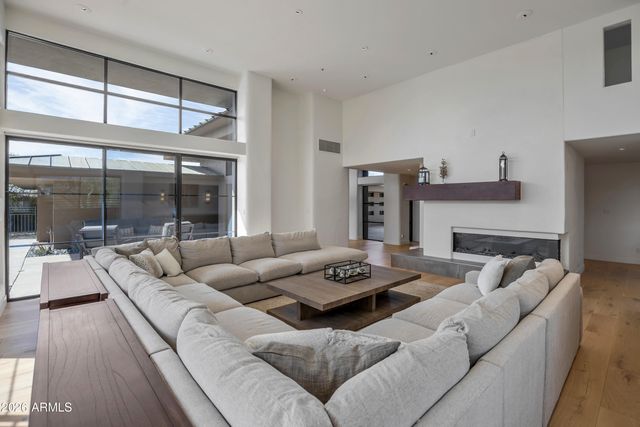 10040 E HAPPY VALLEY Road 401, Scottsdale, AZ 85255