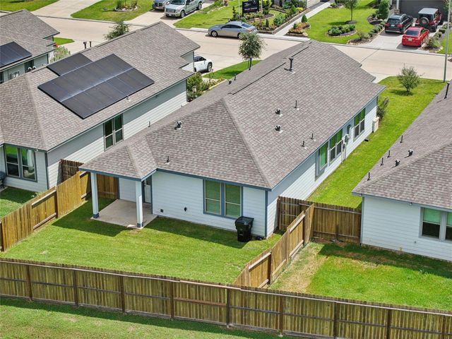 111 Tejas Village Parkway, Beasley, TX 77417