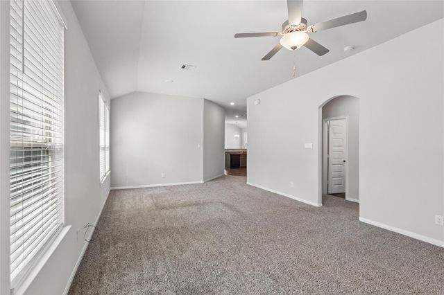 111 Tejas Village Parkway, Beasley, TX 77417