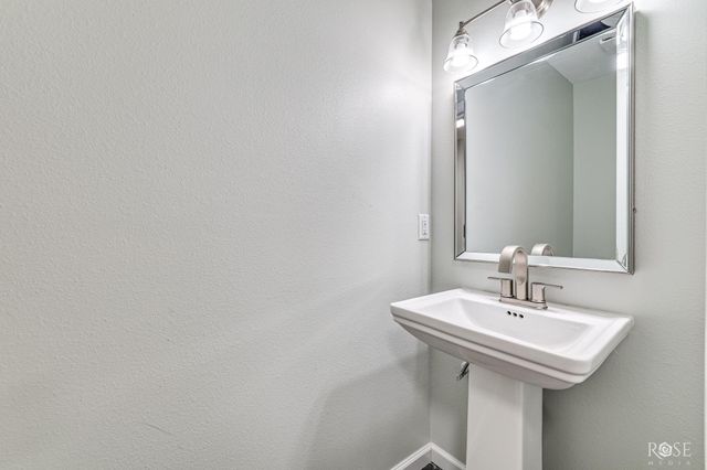 215 W 19th Street, San Angelo, TX 76903