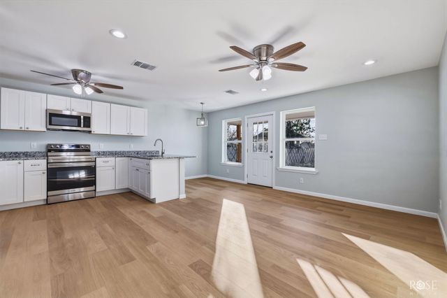 215 W 19th Street, San Angelo, TX 76903