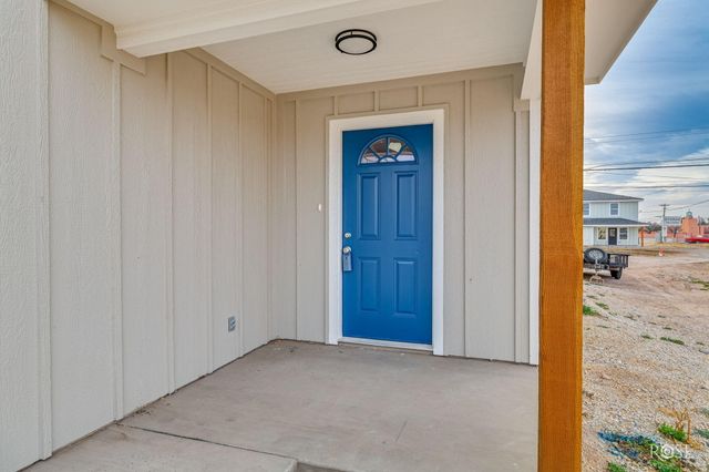 215 W 19th Street, San Angelo, TX 76903