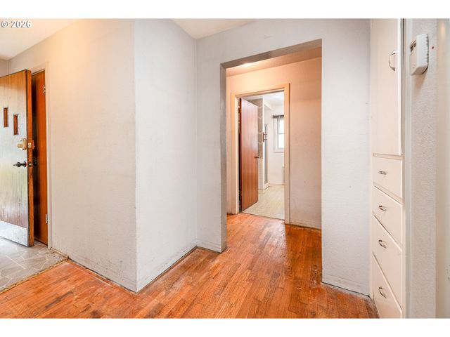 3775 HARLOW Rd, Eugene, OR 97401