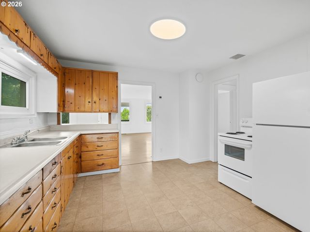 534 Ne 67TH Ave, Portland, OR 97213