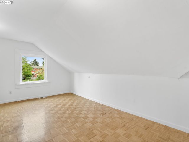 534 Ne 67TH Ave, Portland, OR 97213