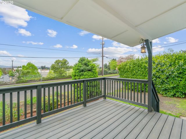 534 Ne 67TH Ave, Portland, OR 97213