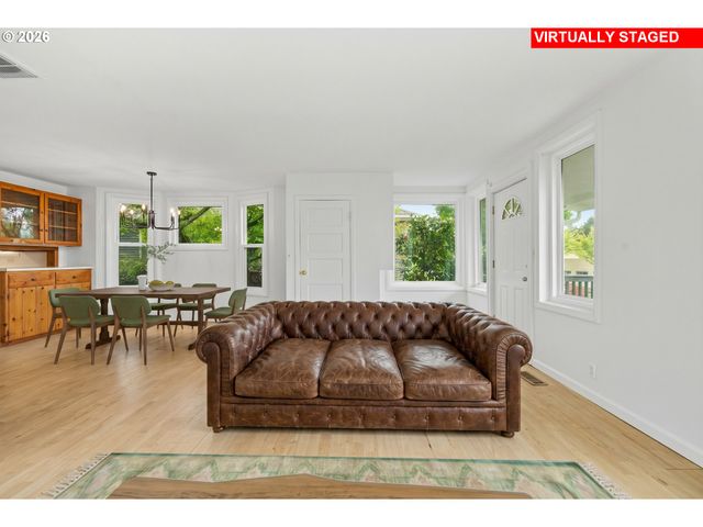 534 Ne 67TH Ave, Portland, OR 97213