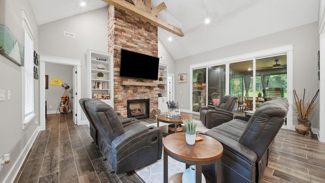 129 Ken Drive NW, Georgetown, TN 37336