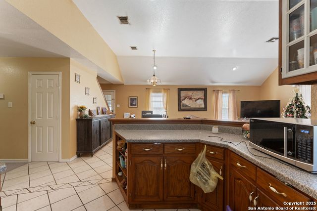 2930 Shane Rd, San Antonio, TX 78223