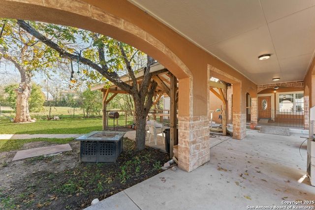2930 Shane Rd, San Antonio, TX 78223