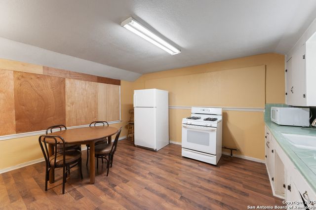 2930 Shane Rd, San Antonio, TX 78223