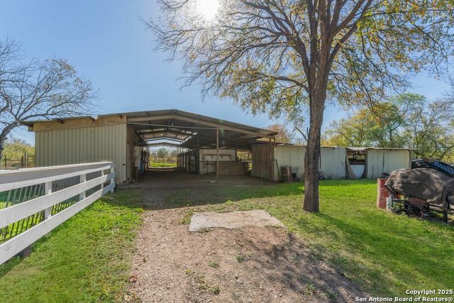 2930 Shane Rd, San Antonio, TX 78223