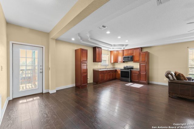 2930 Shane Rd, San Antonio, TX 78223