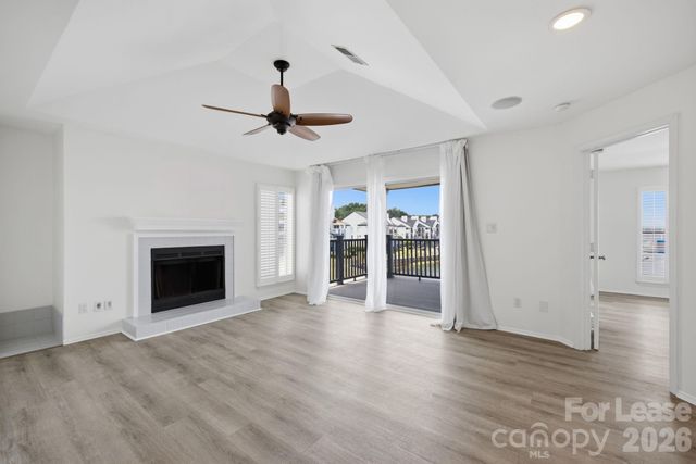 18883 Vineyard Point Lane, Cornelius, NC 28031
