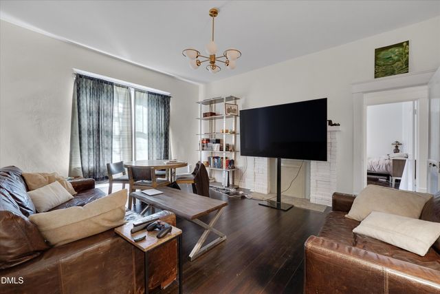 2607 Chapel Hill Road, Durham, NC 27707