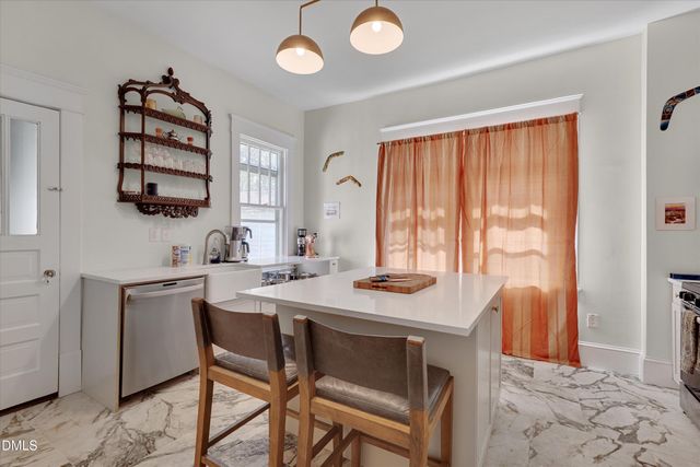 2607 Chapel Hill Road, Durham, NC 27707