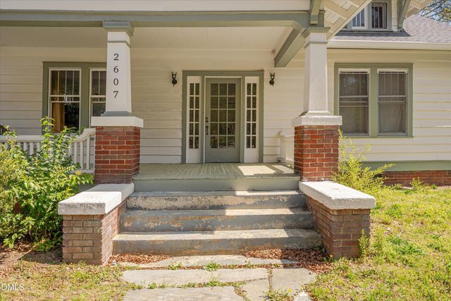 2607 Chapel Hill Road, Durham, NC 27707