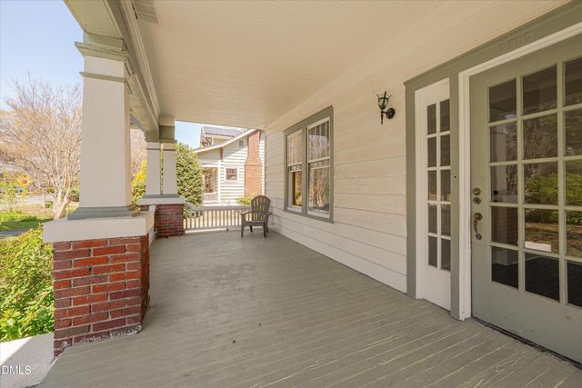 2607 Chapel Hill Road, Durham, NC 27707