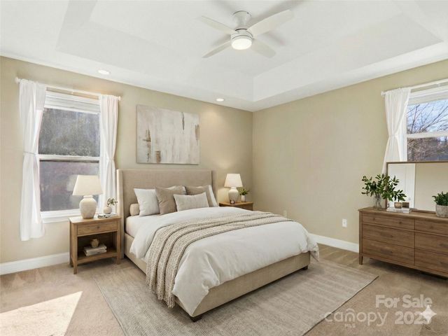 16 Southwood Drive, Weaverville, NC 28787