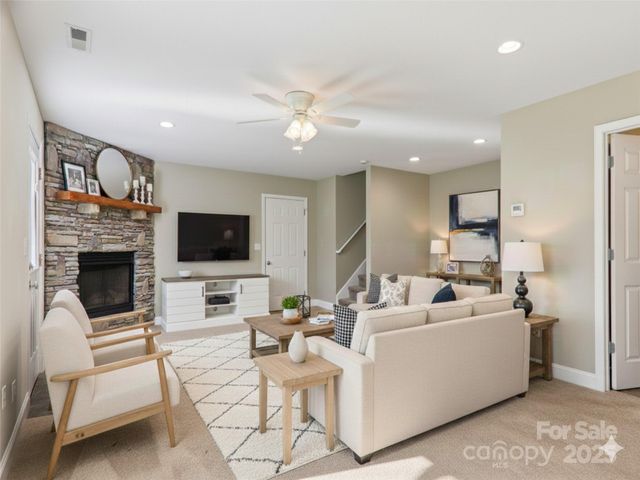 16 Southwood Drive, Weaverville, NC 28787