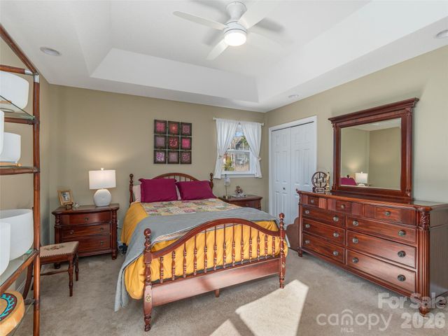 16 Southwood Drive, Weaverville, NC 28787