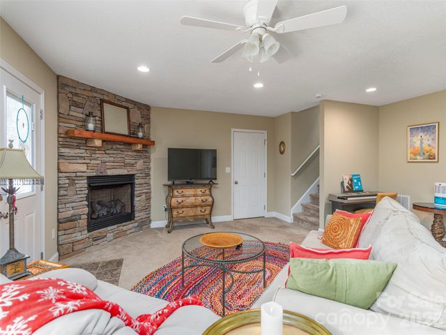 16 Southwood Drive, Weaverville, NC 28787