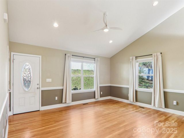 16 Southwood Drive, Weaverville, NC 28787