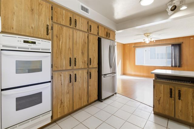 5831 Verde Cruz Way, Sacramento, CA 95841