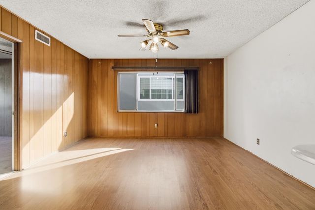 5831 Verde Cruz Way, Sacramento, CA 95841