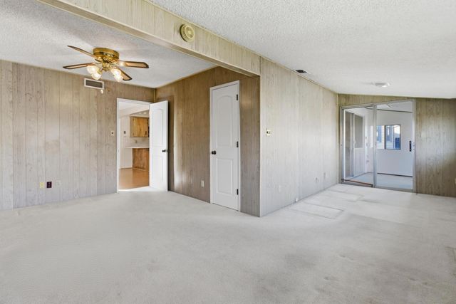 5831 Verde Cruz Way, Sacramento, CA 95841