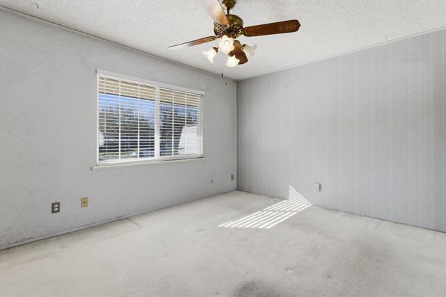 5831 Verde Cruz Way, Sacramento, CA 95841