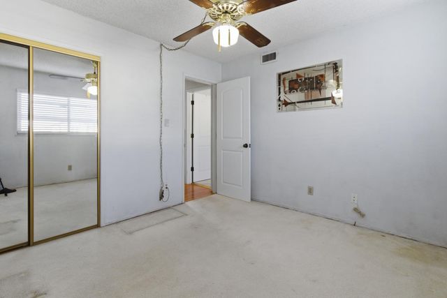 5831 Verde Cruz Way, Sacramento, CA 95841