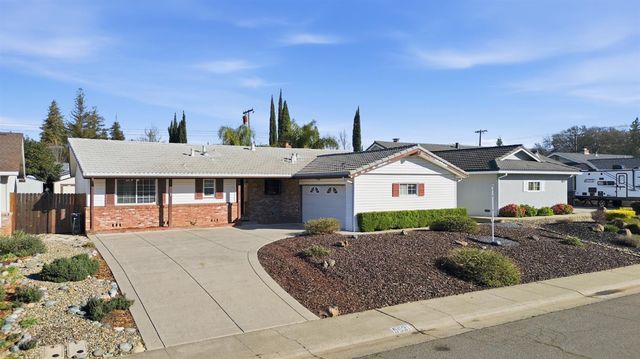 5831 Verde Cruz Way, Sacramento, CA 95841